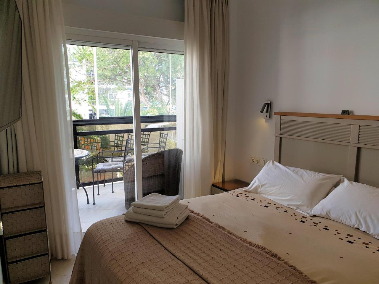 Skol Apartments Marbella Exteriör bild